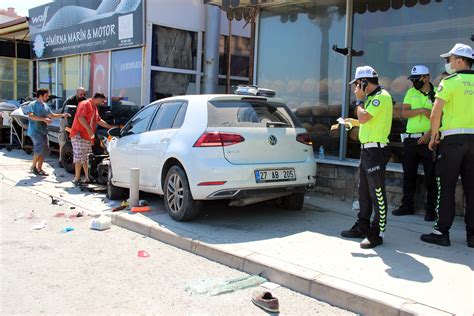 elif cengiz trafik kazası izmir